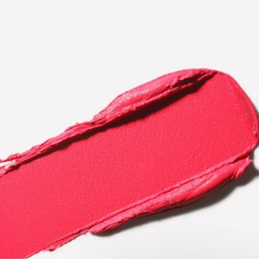 💋 MAC Relentlessly Red 706 Retro Matte Lipstick